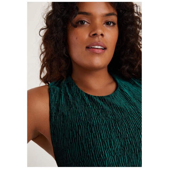 •MAEVE• Anthropologie Adrienne Twist-Back Velvet Midi Dress Holly Green Size XS - Picture 12 of 12